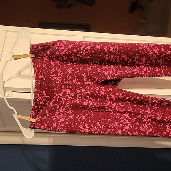 Powerhold Fabletics leggings - Picture 2 of 3